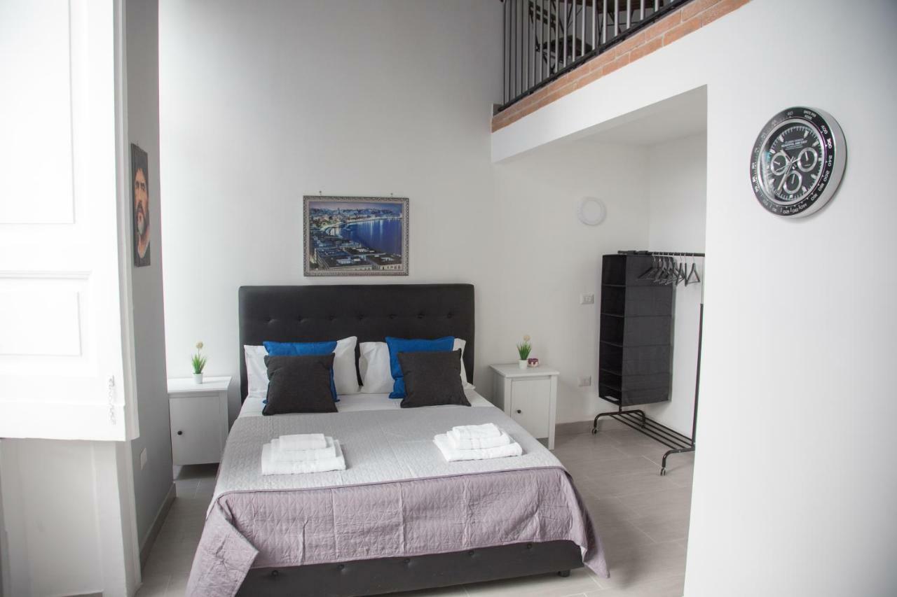 Vesuvius Luxury Suites Naples Exterior photo